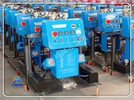 求聚氨酯發(fā)泡機(jī)那里的質(zhì)量好？？